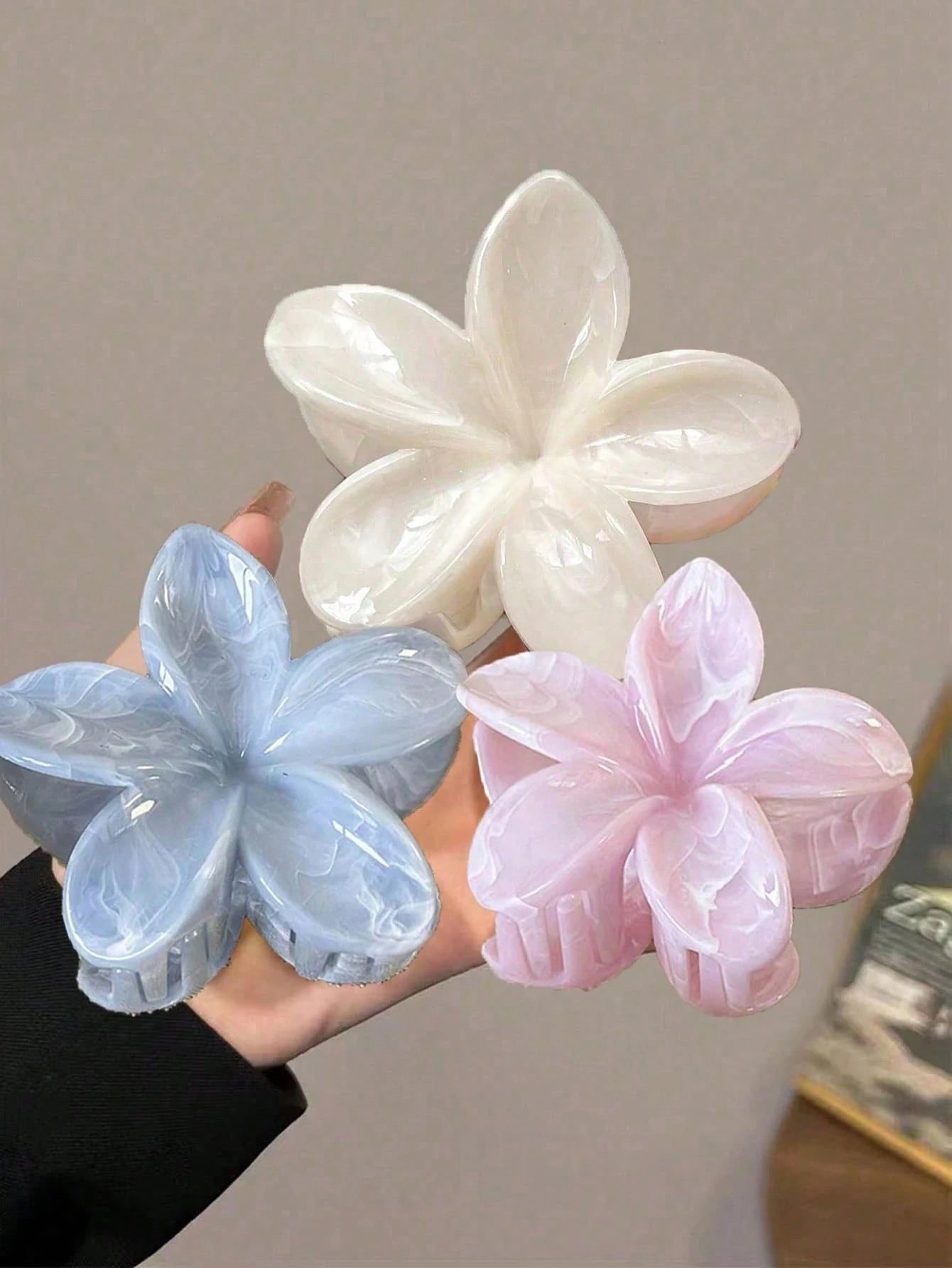 Pinces à Cheveux Fleurs – Lot de 3 – (Rose/Blanc/Bleu)