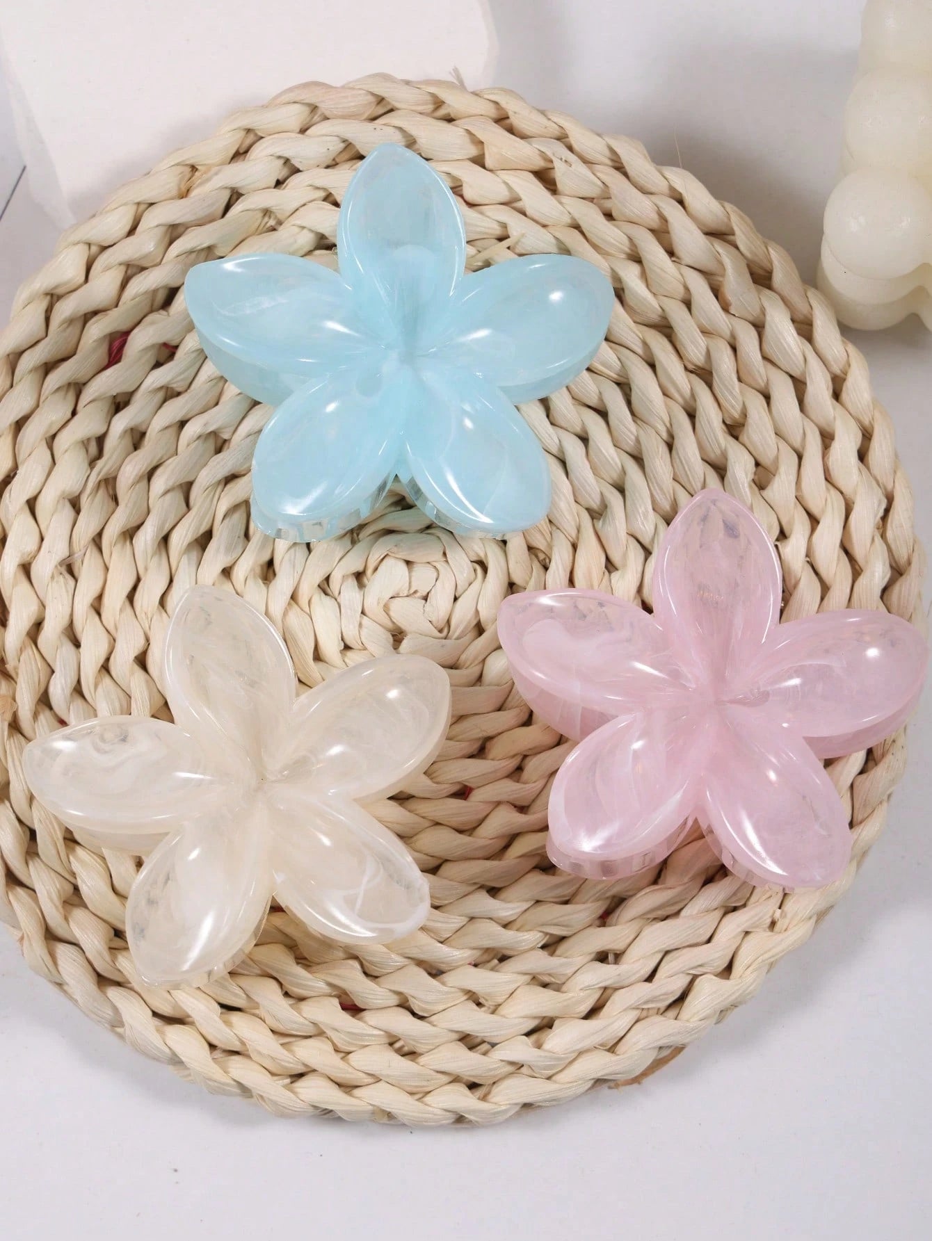 Pinces à Cheveux Fleurs – Lot de 3 – (Rose/Blanc/Bleu)